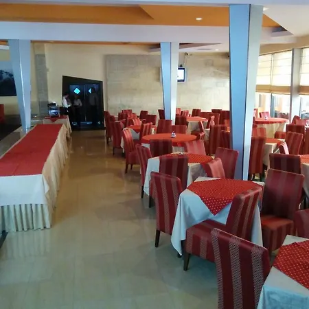 Hotel Palas 4*