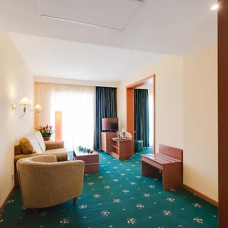 호텔 Hotel Palas 4*