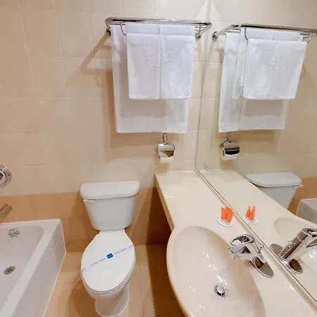 Hotel Palas Hotell 4*