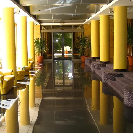Hotel Palas 4*